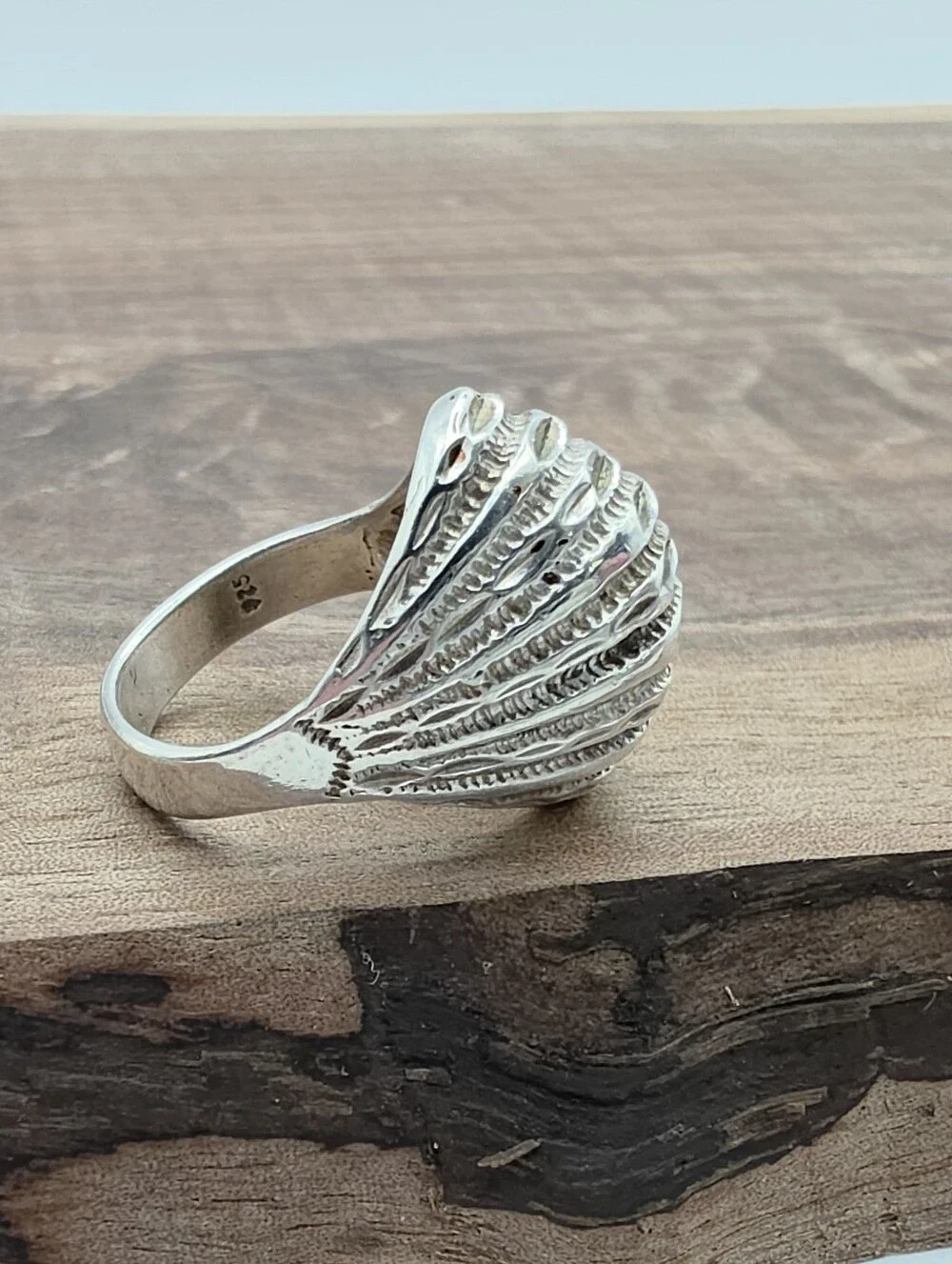 Vintage 925 Sterling Silver High Dome Shrimp Shell Cocktail Ring Etched 6.25